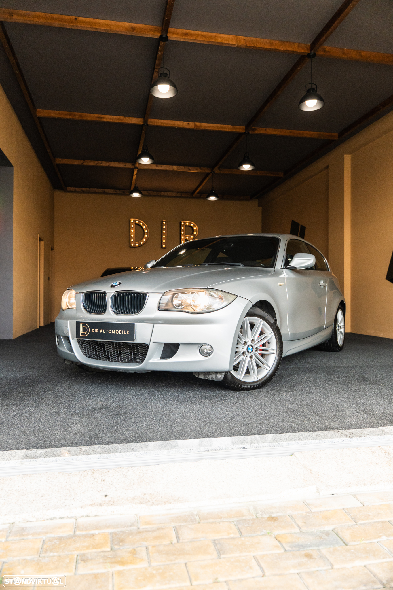 BMW 118 d Pack M - 2