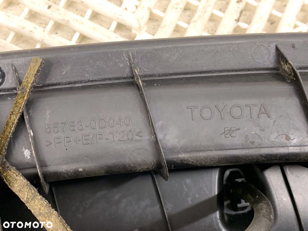 PODSZYBIE  TOYOTA YARIS (_P9_) 2005 - 2014 1.33 VVT-i (NSP90_) 74 kW [100 KM] benzyna 2008 - 2011 - 4