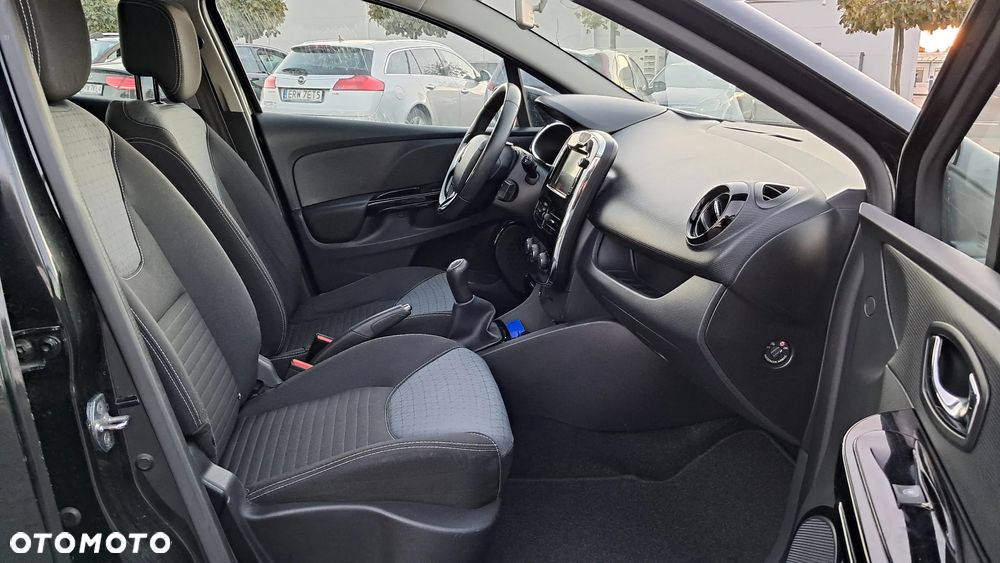 Renault Clio (Energy) TCe 90 Start & Stop INTENS - 14