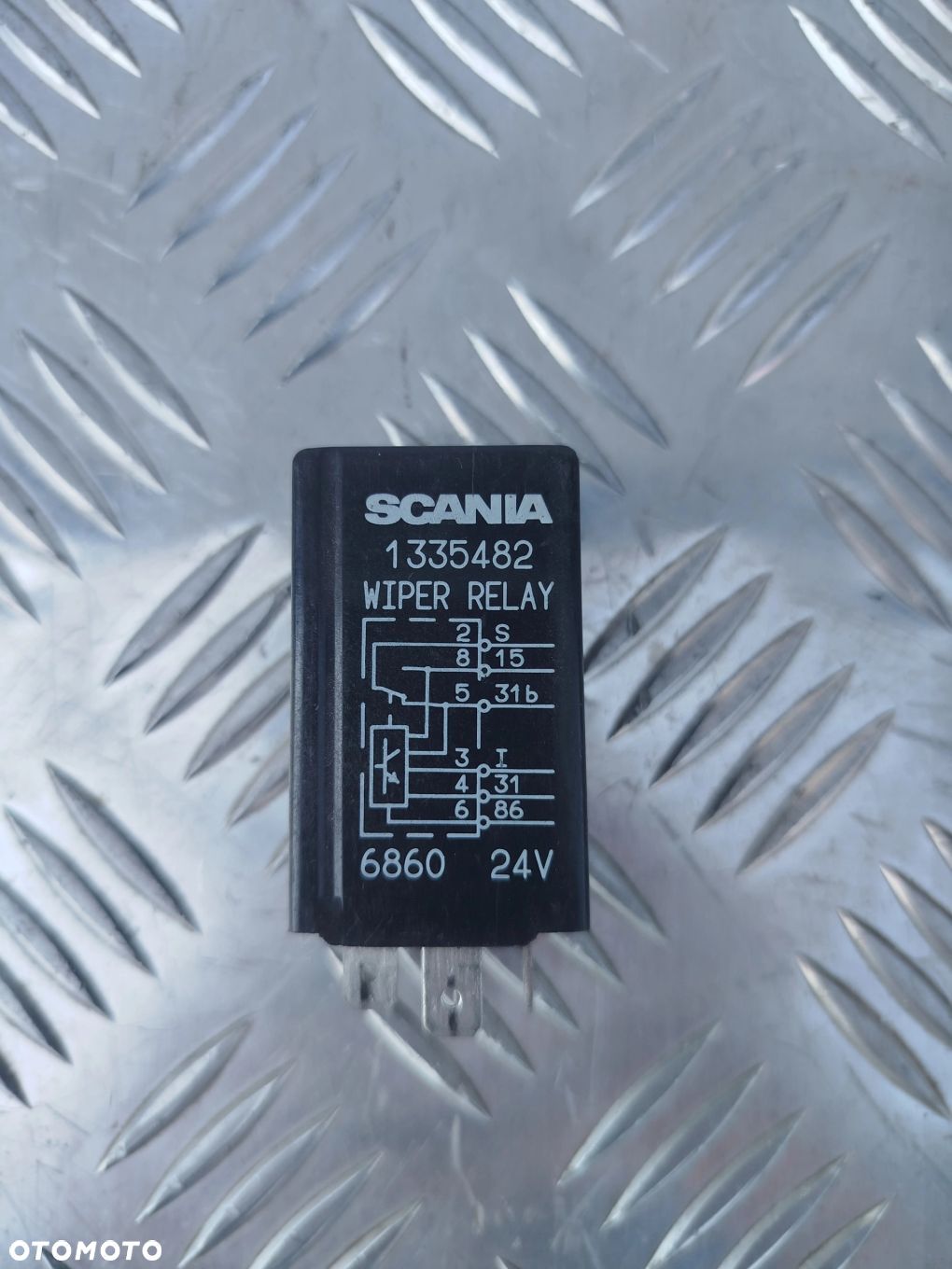 PRZEKAŹNIK WYCIERACZEK WIPER RELAY SCANIA 1335482 - 1