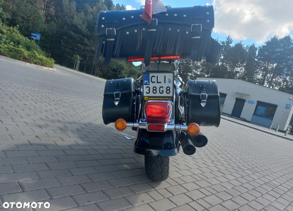 Suzuki VL 800 Volusia - 16