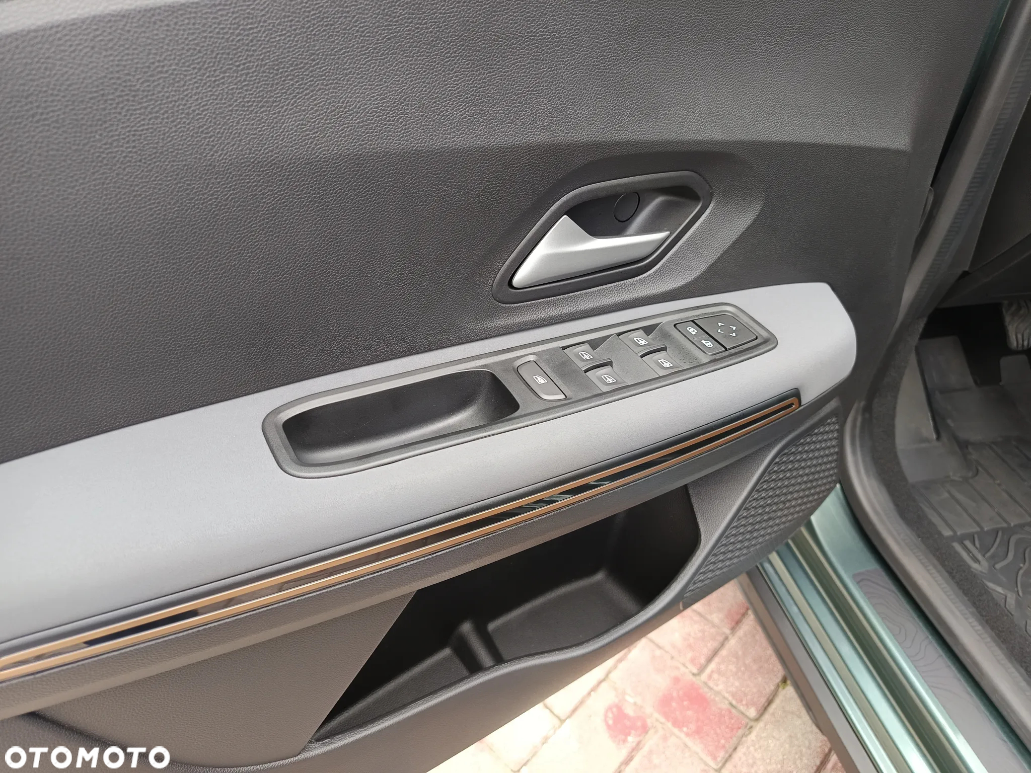 Dacia Sandero - 8