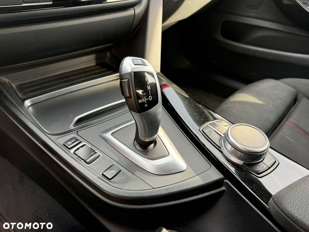 BMW Seria 4 420d Sport-Aut Sport Line - 20
