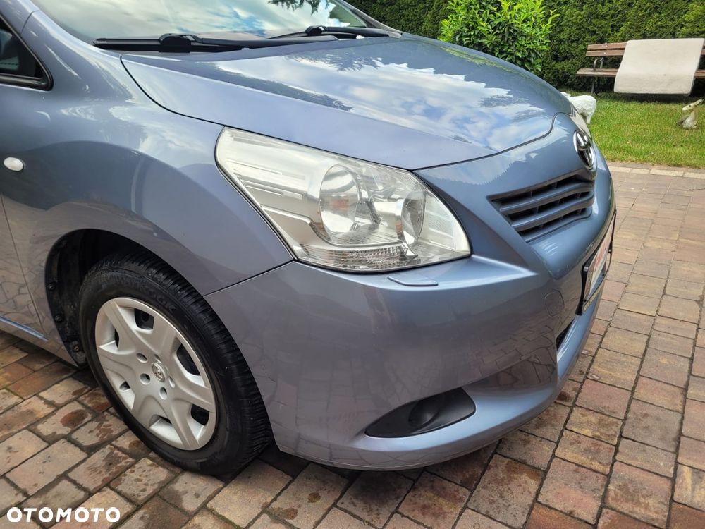 Toyota Verso 1.6 5-Sitzer Comfort - 16