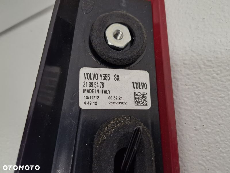 VOLVO V40 2 II LAMPA LEWY TYŁ LEWA TYLNA 31395478 - 3