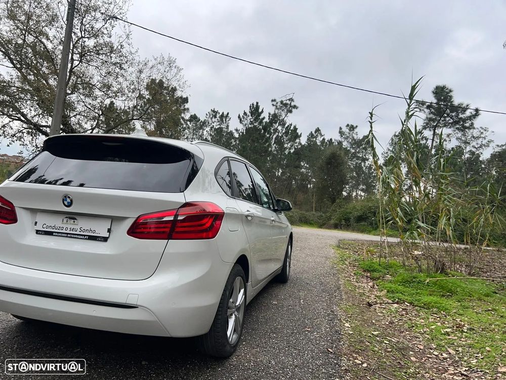 BMW 216 Active Tourer d Line Sport Auto - 37
