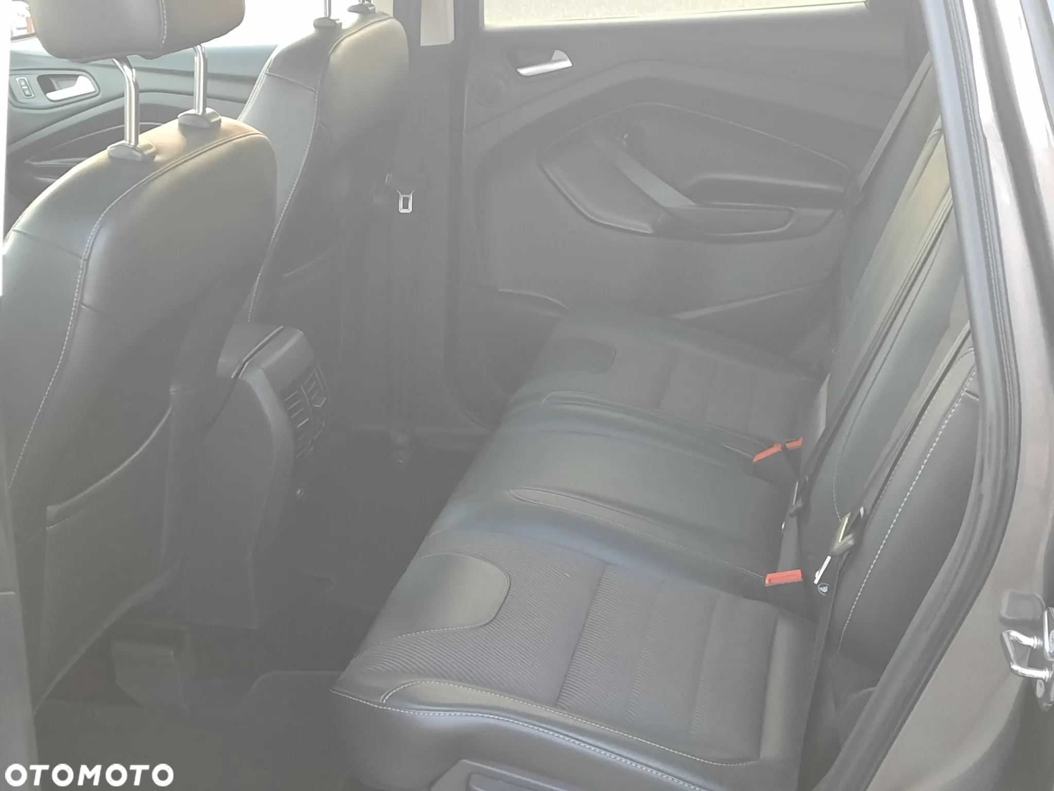 Ford Kuga 2.0 TDCi 2x4 Individual - 17