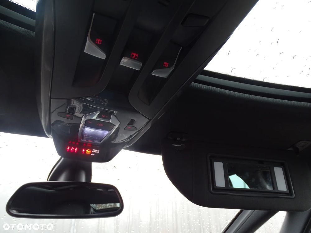 Citroën DS5 HDi 165 Business - 33