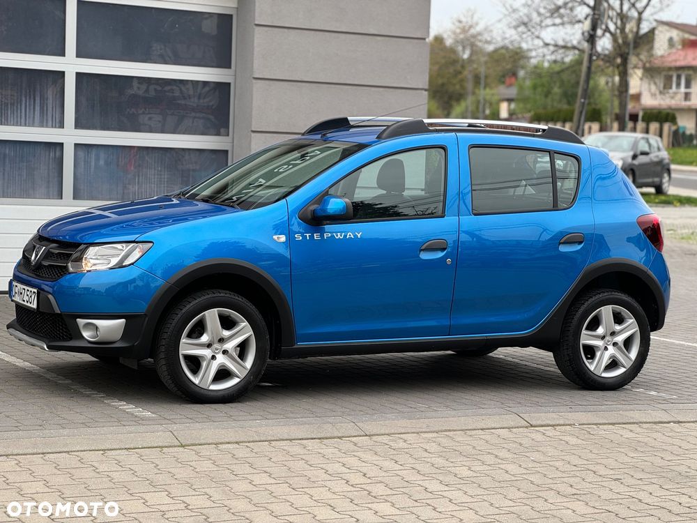 Dacia Sandero TCe 90 S&S Laureate - 4