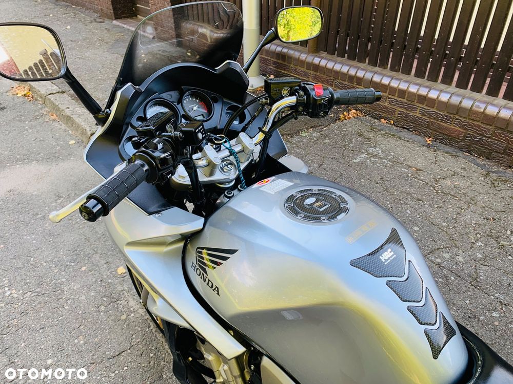 Honda CBF - 17