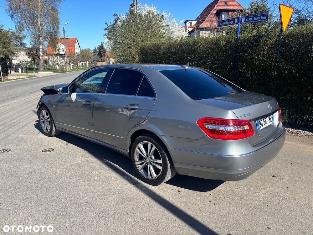 Mercedes-Benz Klasa E 250 CDI DPF BlueEFFICIENCY Automatik Elegance - 3