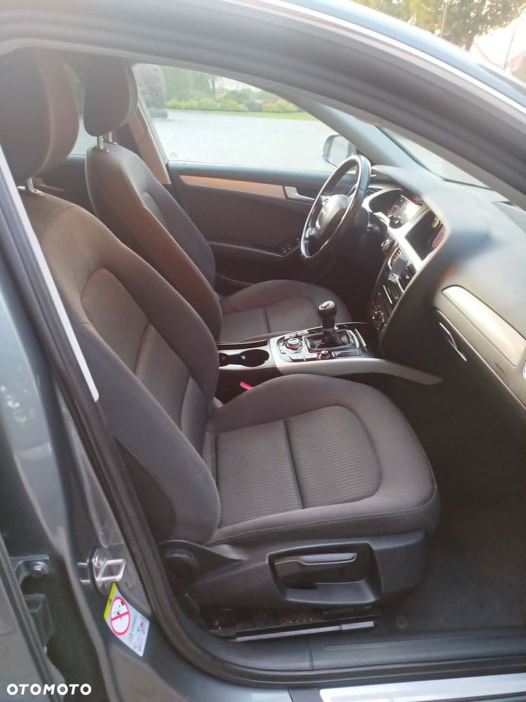 Audi A4 Avant 2.0 TDI - 11