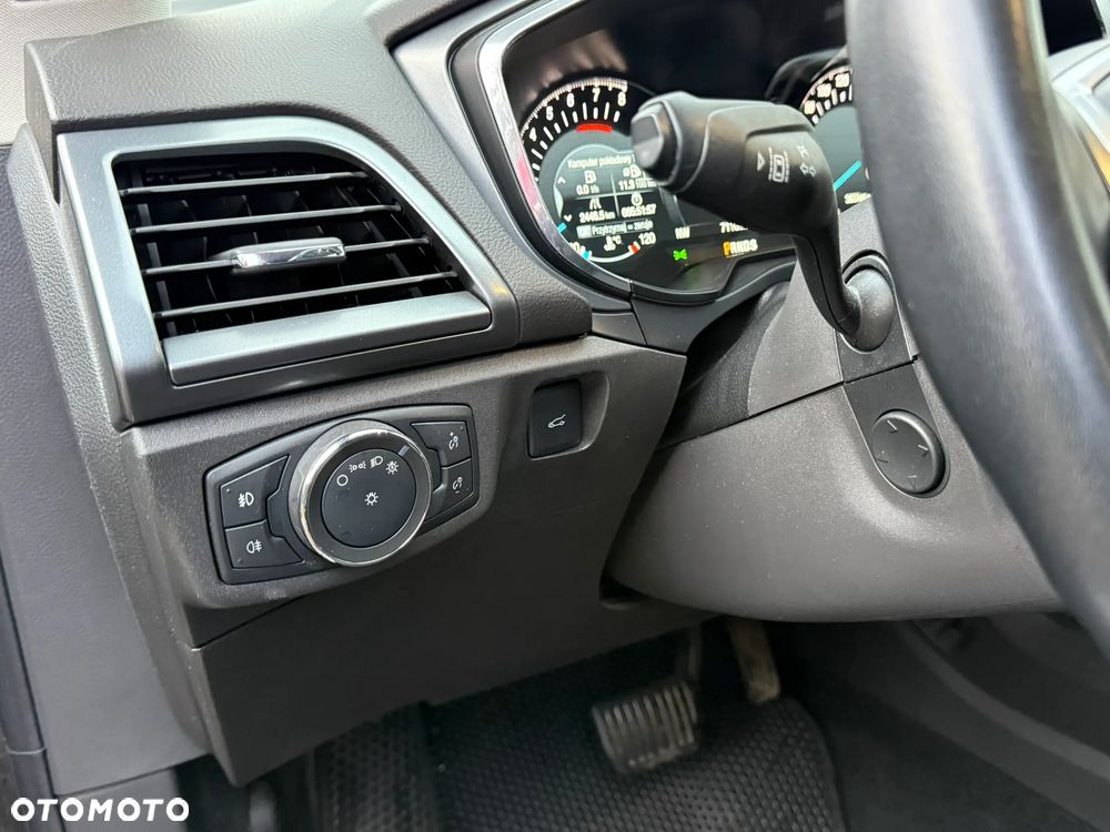 Ford Mondeo 1.5 EcoBoost Titanium - 9