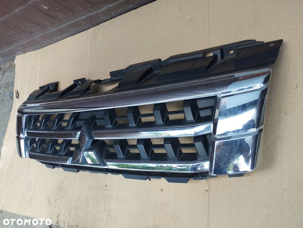 Grill Atrapa Mitsubishi Pajero IV 4 LIFT 2015-^ 7450A975 - 4