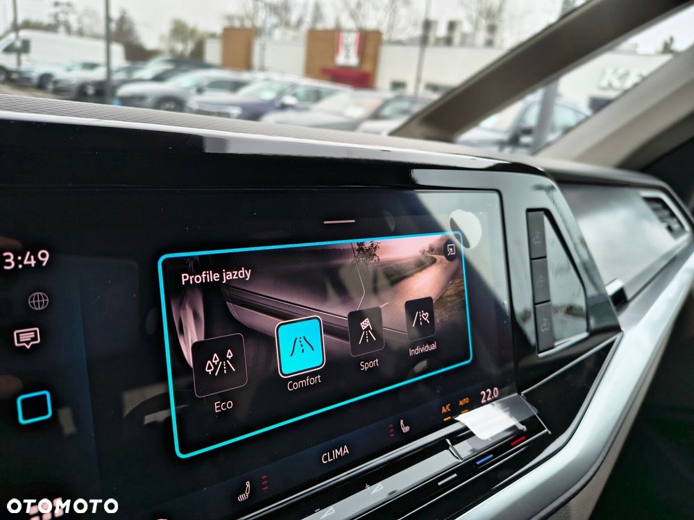 Volkswagen california Nowa California Ocean silnik: 2,0 l TDI SCR 150 KM / skrzynia biegów: 7-biegowa DSG rozstaw osi: 3124 mm - 19