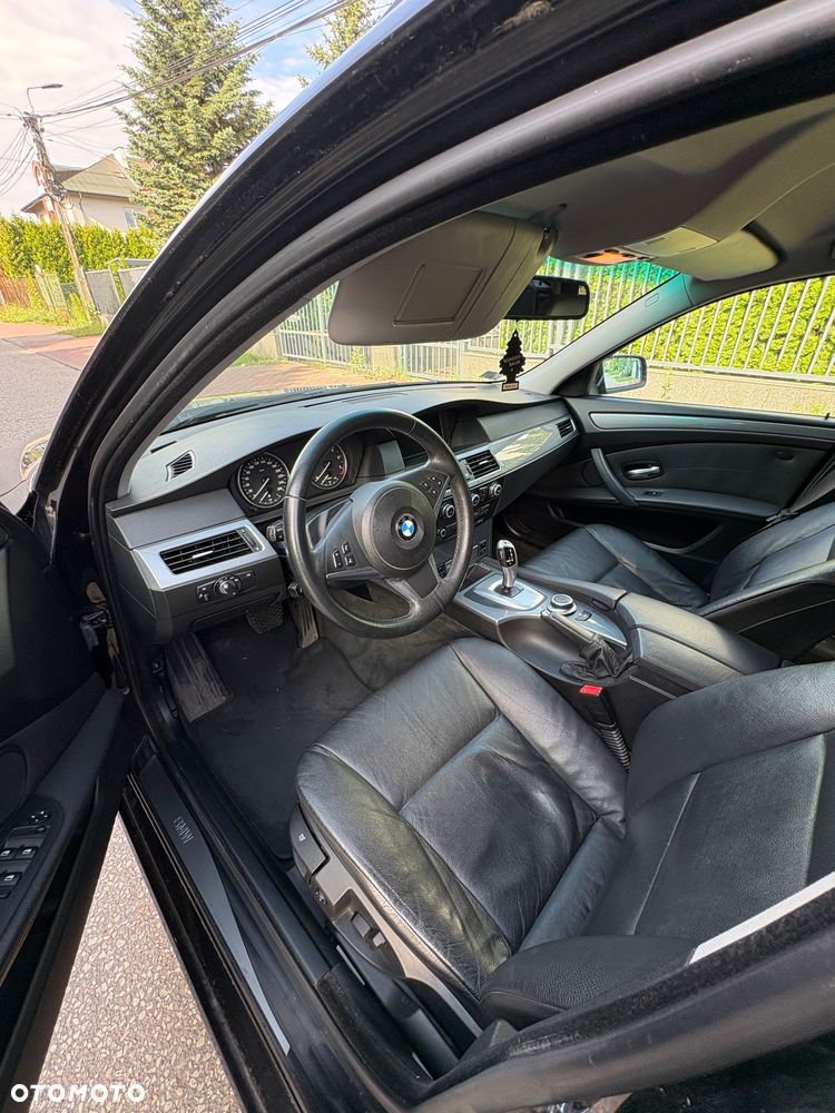 BMW Seria 5 530xi - 12