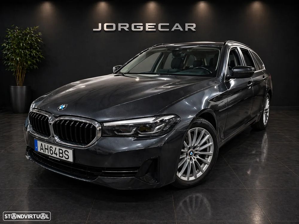 BMW 520 e Line Luxury - 1