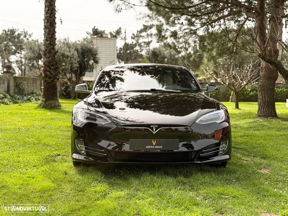 Tesla Model S Long Range - 3