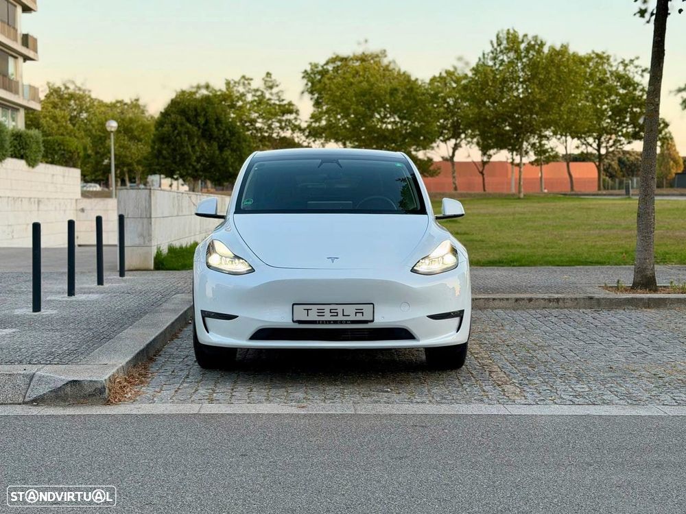 Tesla Model Y Long Range Dual Motor AWD - 7