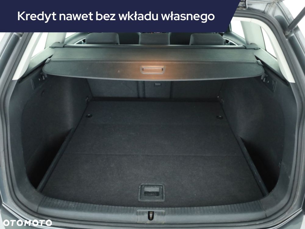 Volkswagen Golf Variant - 19