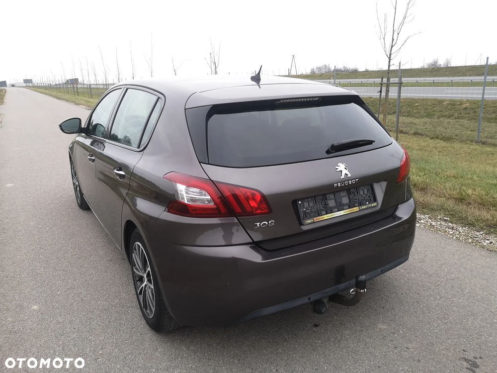 Peugeot 308 125 THP Allure - 34
