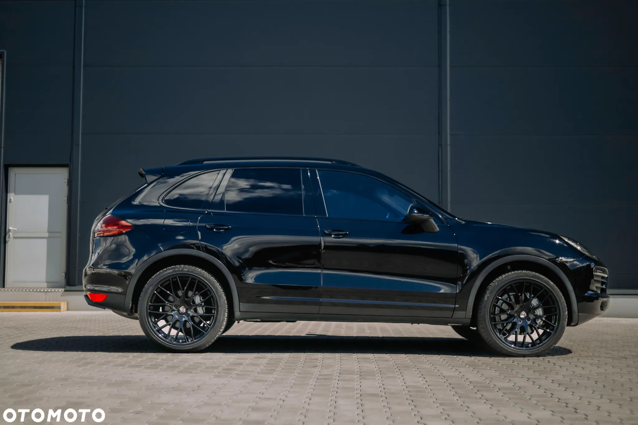 Porsche Cayenne S - 4