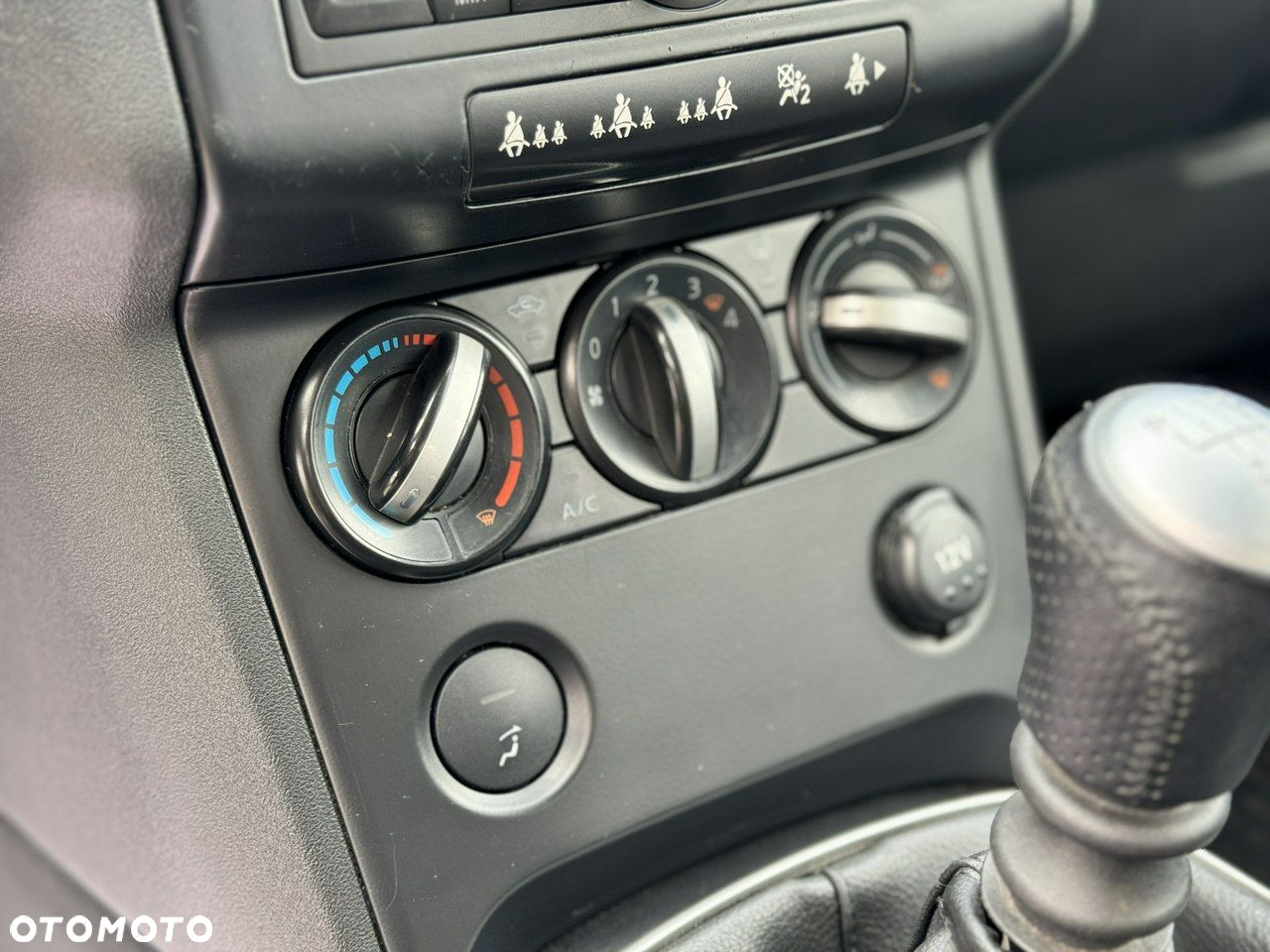 Nissan Qashqai - 15