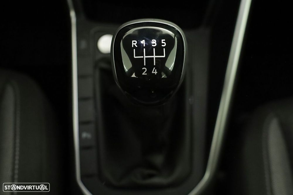 VW Taigo 1.0 TSI Urban - 13