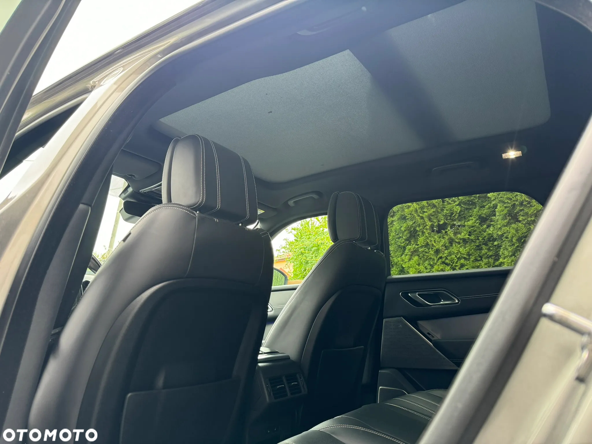 Land Rover Range Rover Velar 3.0d R-Dynamic - 36