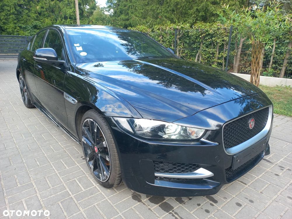 Jaguar XE 20d R-Sport - 2