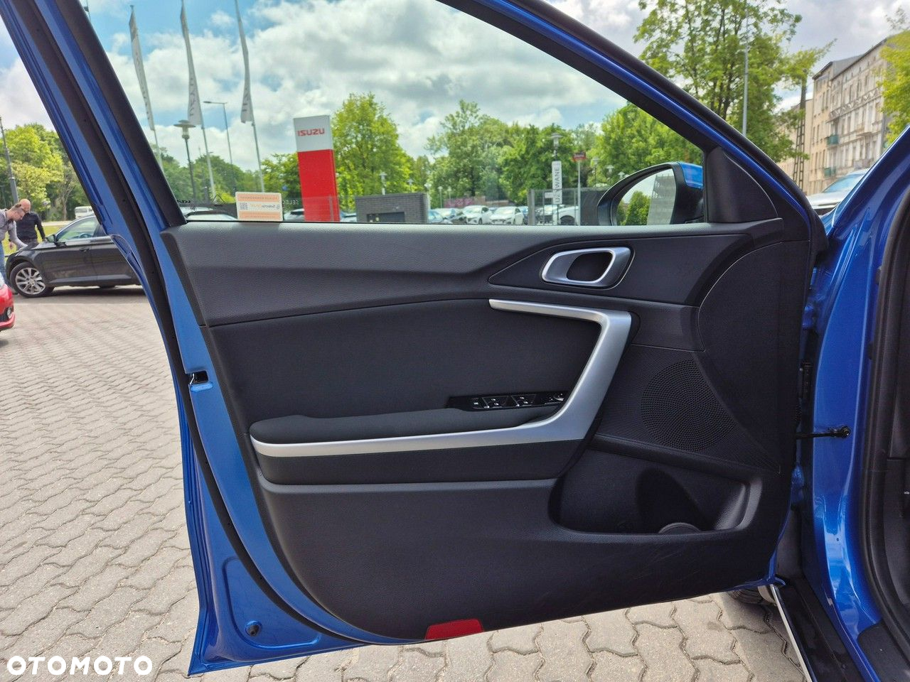 Kia XCeed - 12