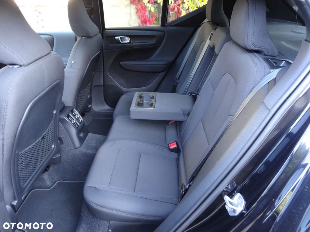 Volvo XC 40 T4 Recharge DKG Plus Dark - 25
