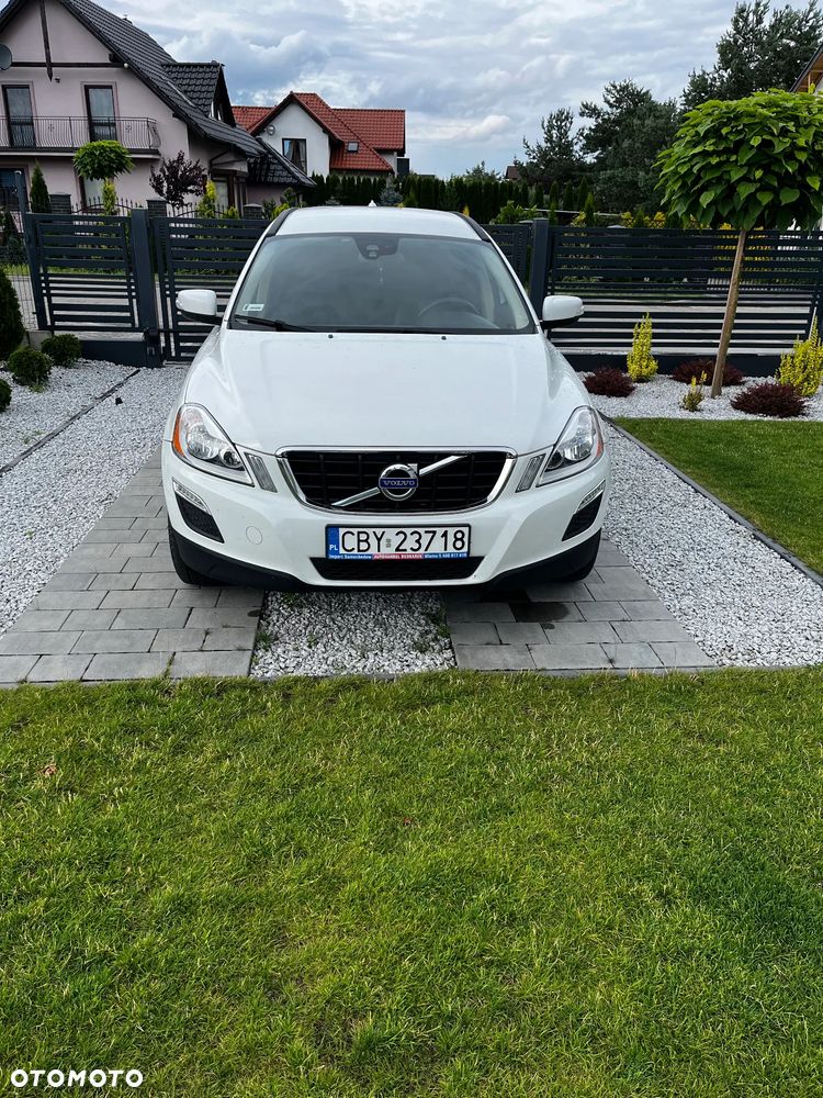 Volvo XC 60 - 1