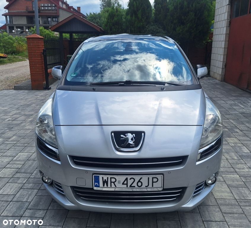 Peugeot 5008 120 VTi Premium - 2
