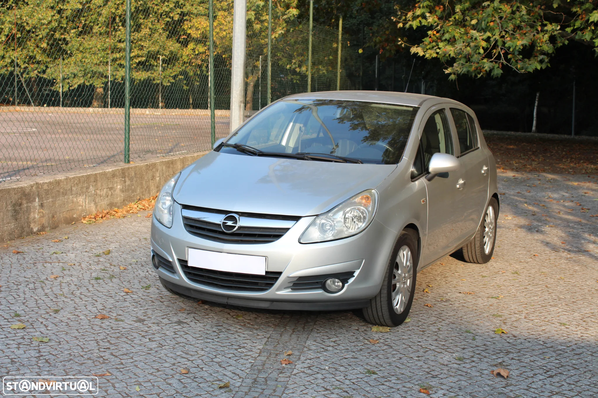 Opel Corsa 1.3 CDTi Enjoy EcoFLEX - 3