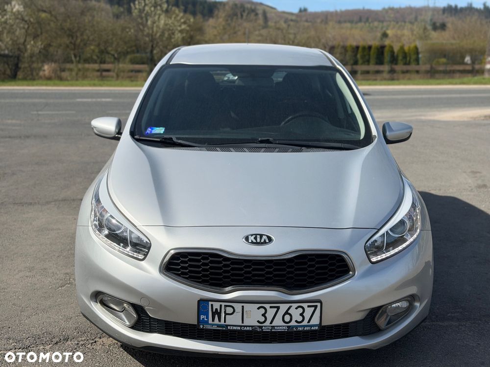 Kia Ceed 1.6 GDI M - 10