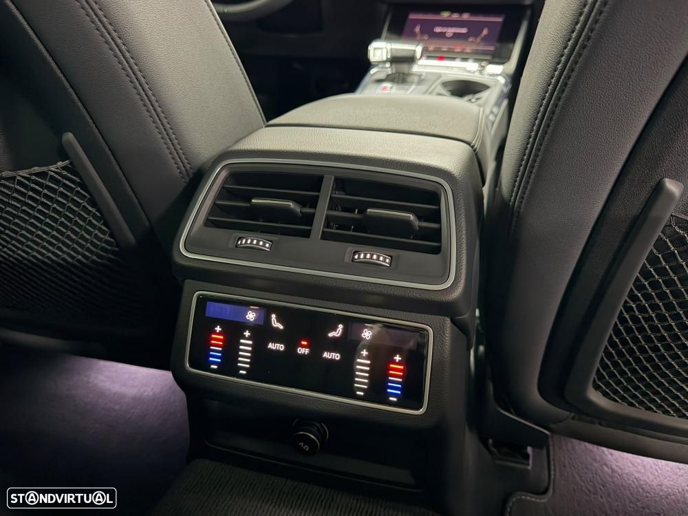 Audi A6 Avant 50 TFSIe quattro S tronic - 42