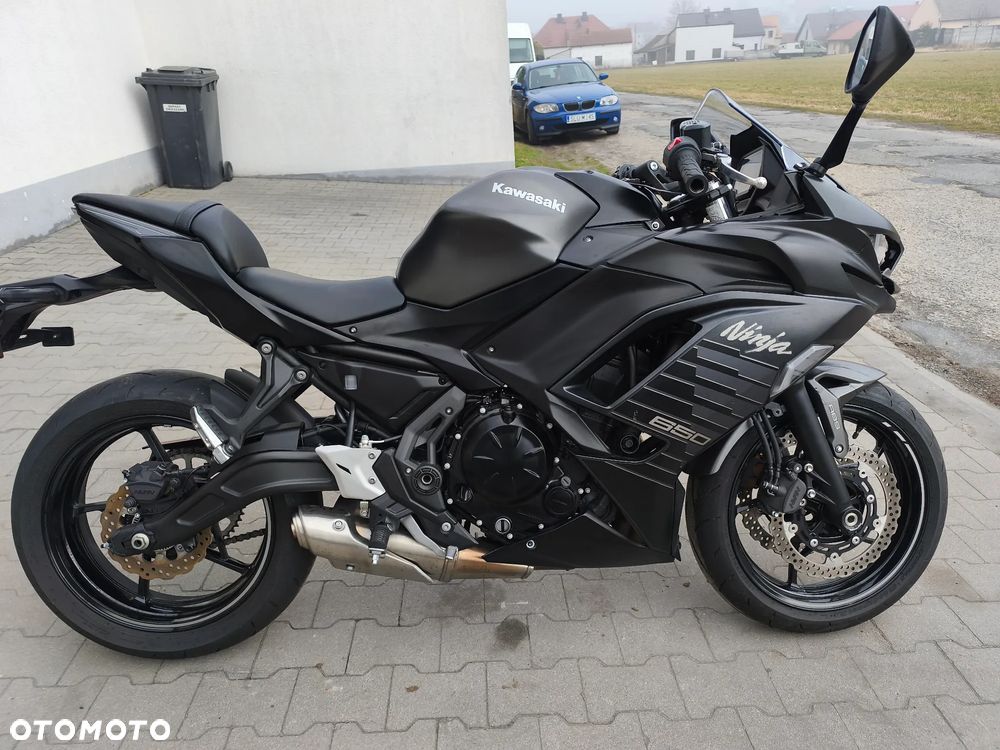 Kawasaki Ninja - 4