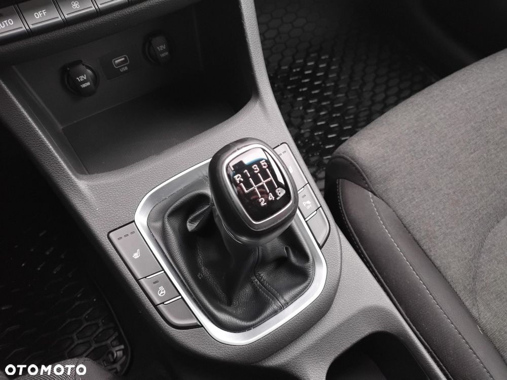Hyundai i30 1.5 DPI Smart - 15