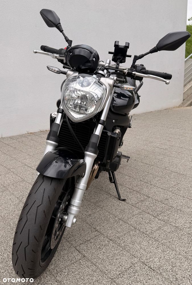 Yamaha FZ6 - 4