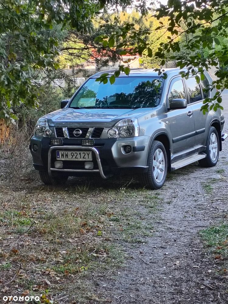 Nissan X-Trail 2.0 dCi LE - 1