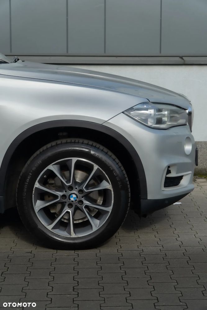 BMW X5 xDrive35i Edition Exclusive - 12