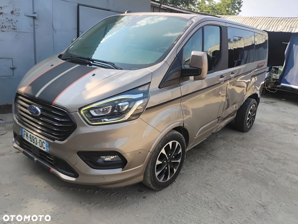 Ford Tourneo Custom 2.0 EcoBlue Hybrid L1 Titanium - 4