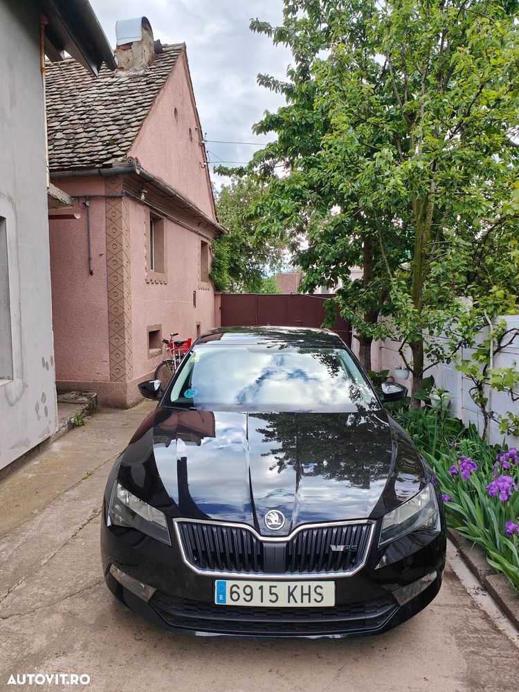 Skoda Superb 2.0 TDI DSG Active - 2