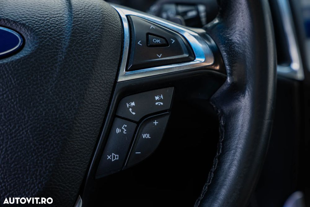 Ford Edge 2.0 Panther A8 AWD Vignale - 20