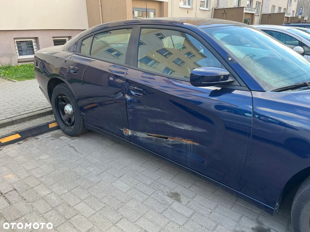 Dodge Charger 5.7 V8 RT - 4