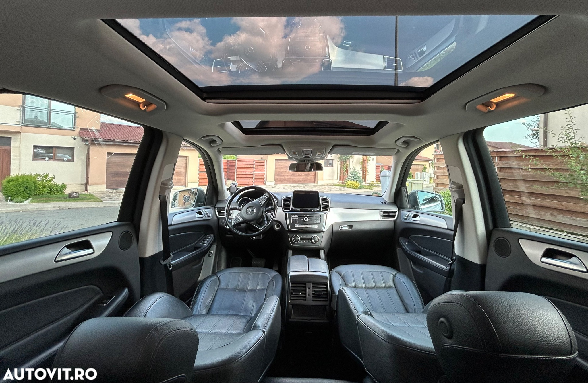 Mercedes-Benz GLE 250 d 4MATIC - 10