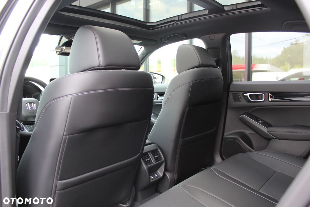 Honda Civic 2.0 i-MMD eHEV Advance CVT - 9