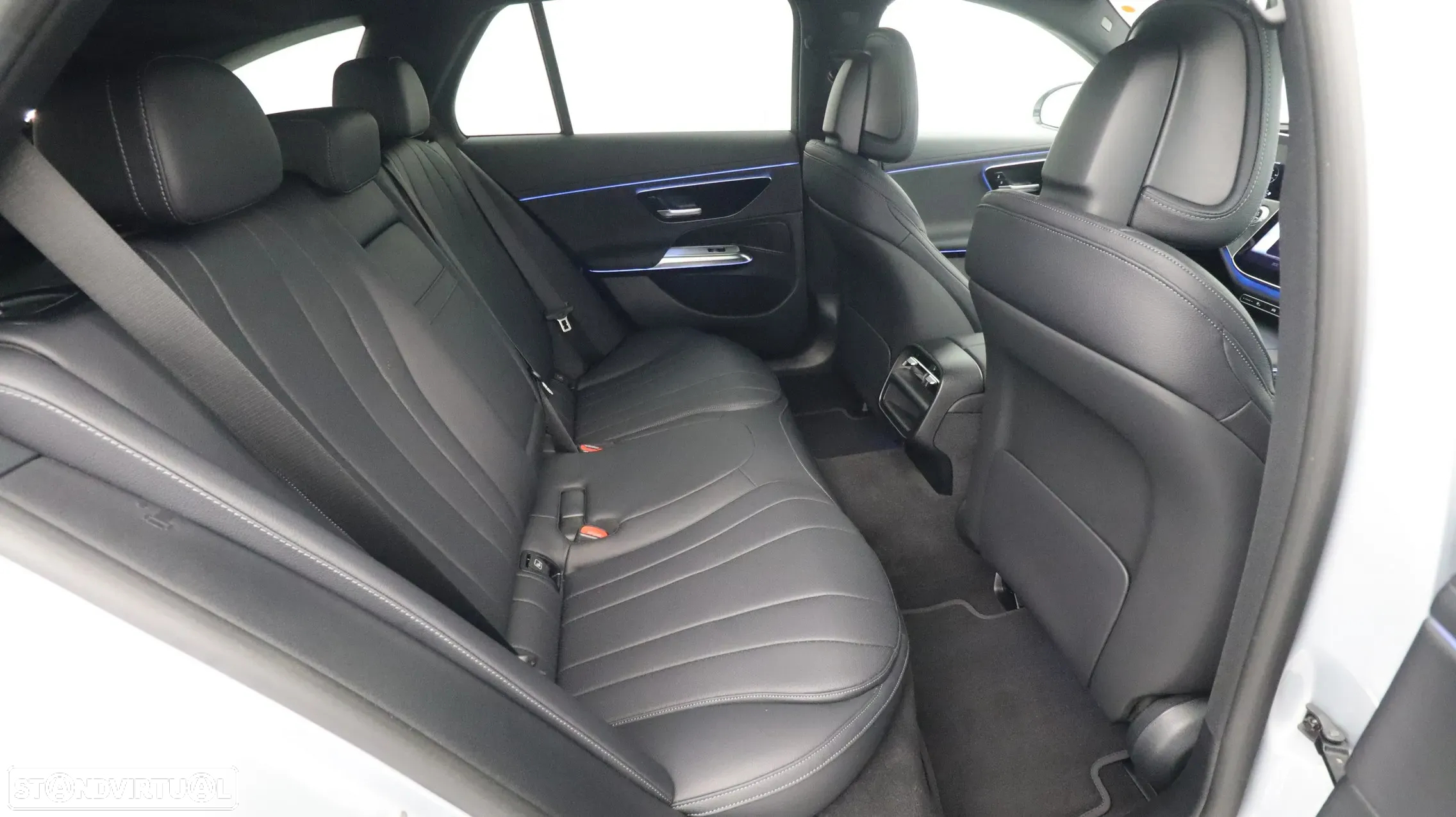 Mercedes-Benz E 220 d - 28