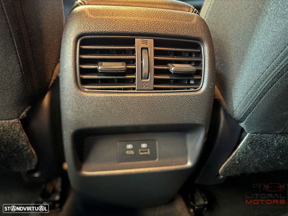 Nissan Qashqai 1.3 DIG-T N-Connecta LED Xtronic - 35